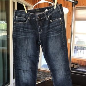 Silver Jeans. New. Size L